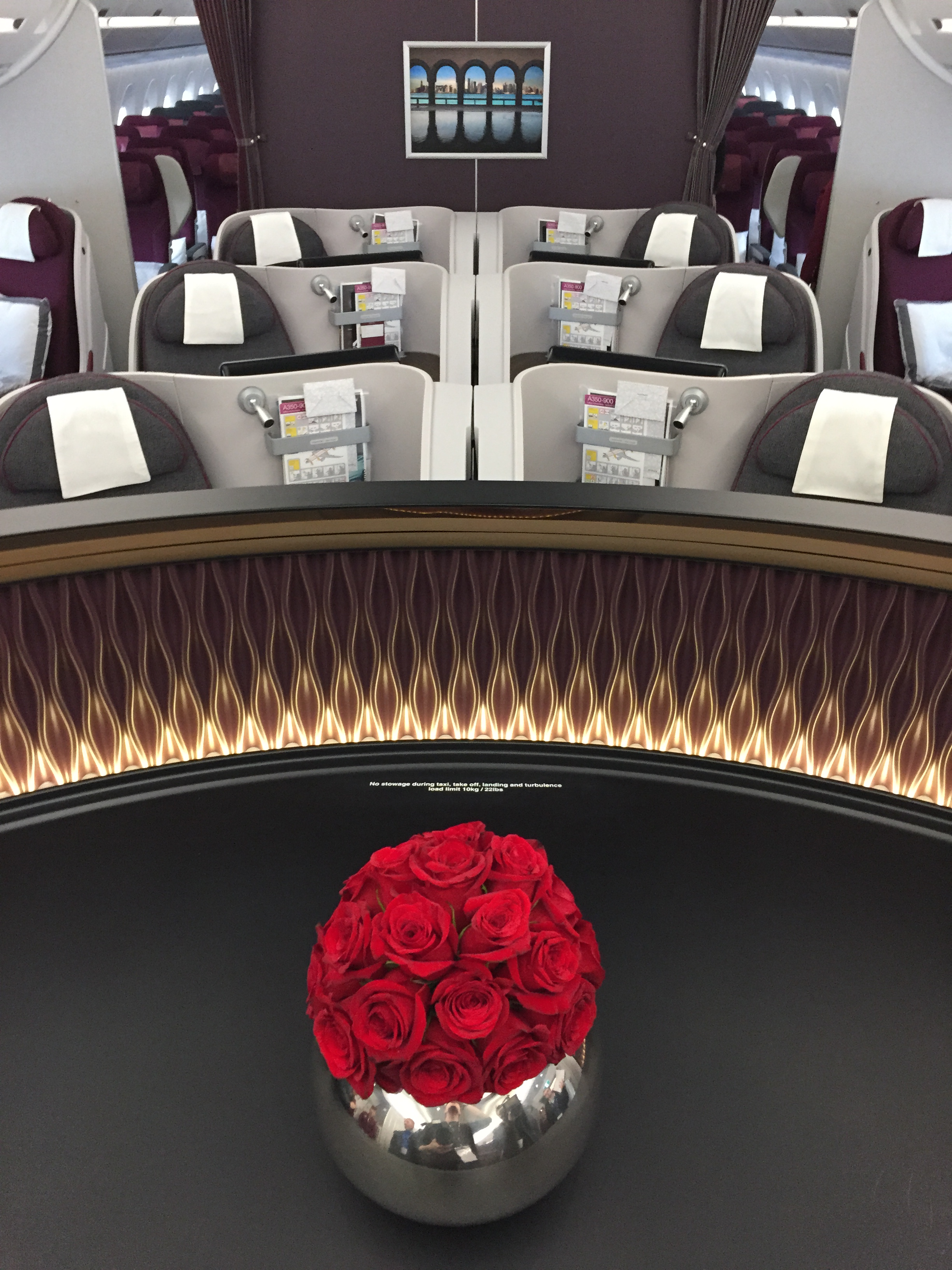 Qatar Airways Airbus A350-900 - Business Class cabin