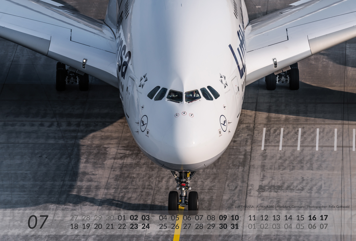 AIRBUS Aviation Calendar 2016 - 07