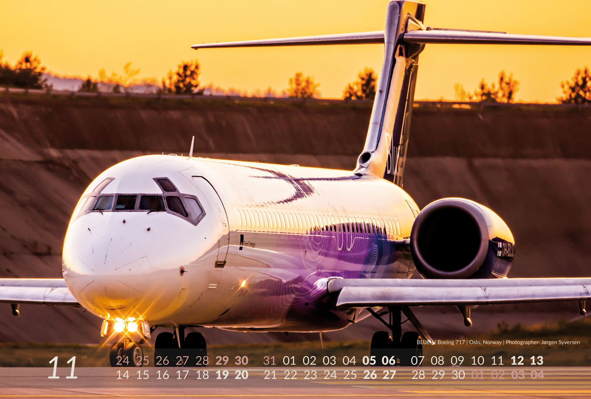 BOEING Aviation Calendar 2016 - 11