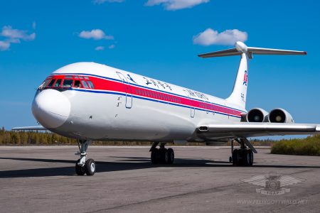 Air Koryo - Ilyushin IL62 - P-885 - Samjyon Airport, North Korea