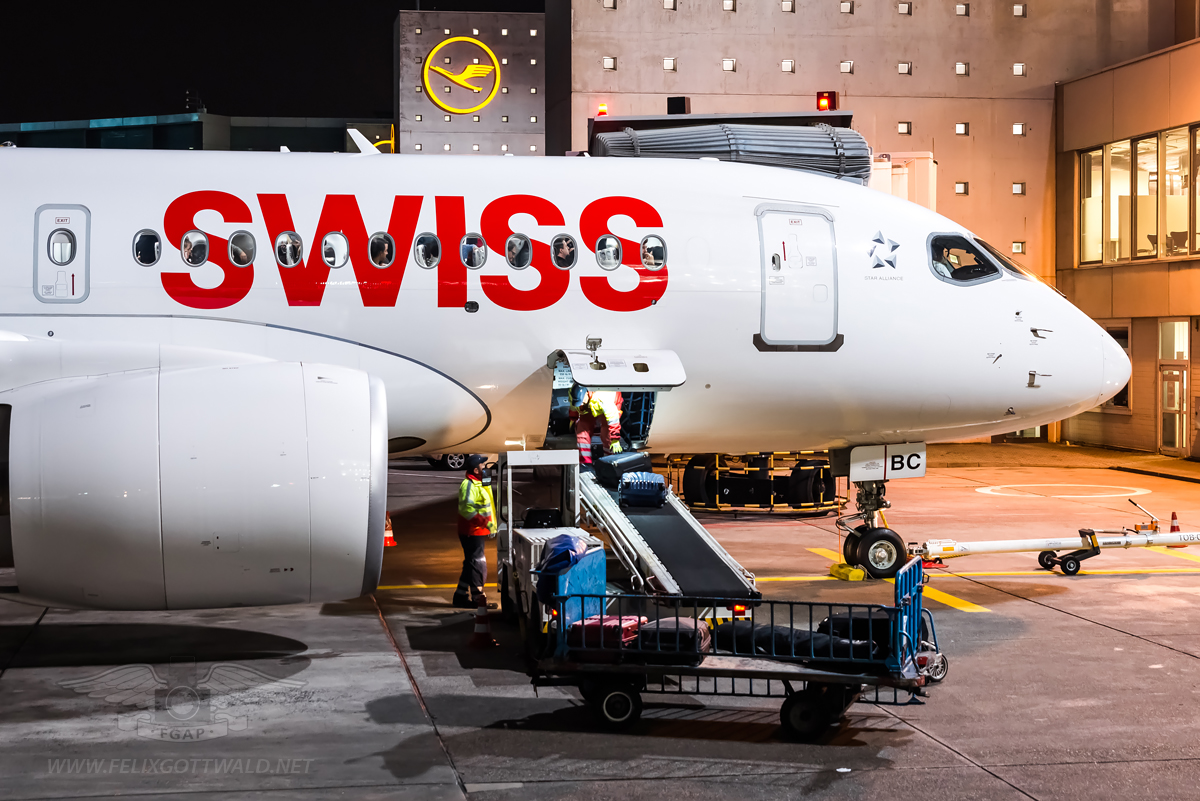 Swiss CS100 HB-JBC Frankfurt - 2017-01-03 07